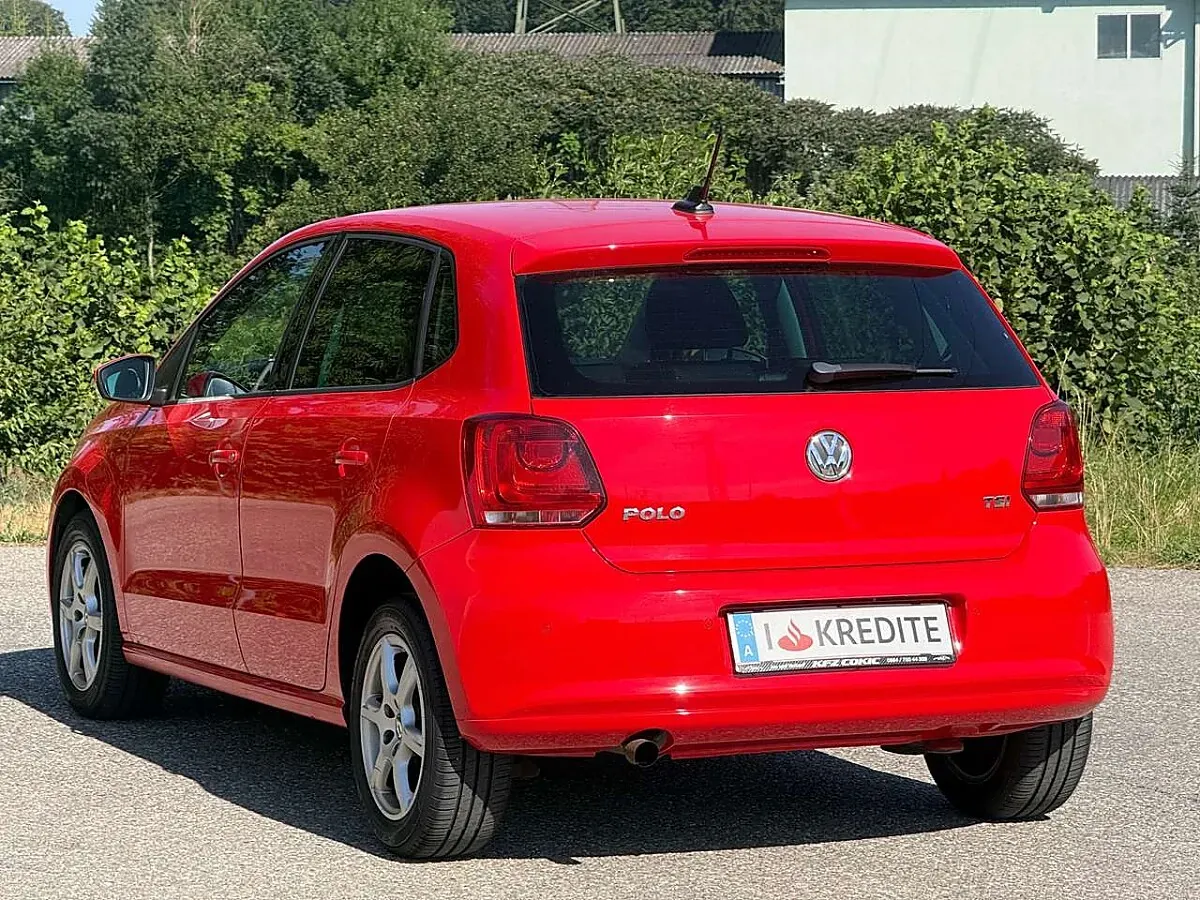 Volkswagen Polo 2012 photo 3