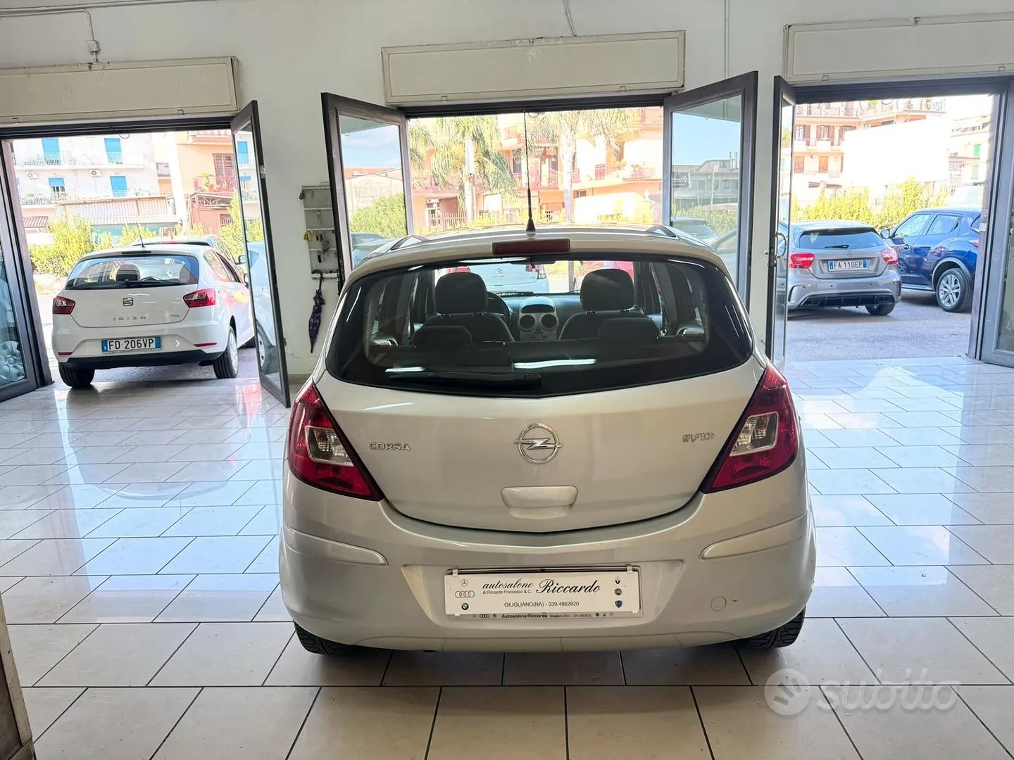 Opel Corsa 2012 photo 2