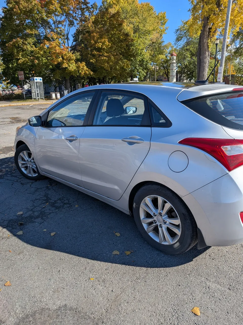 Hyundai Elantra 2013 photo 3