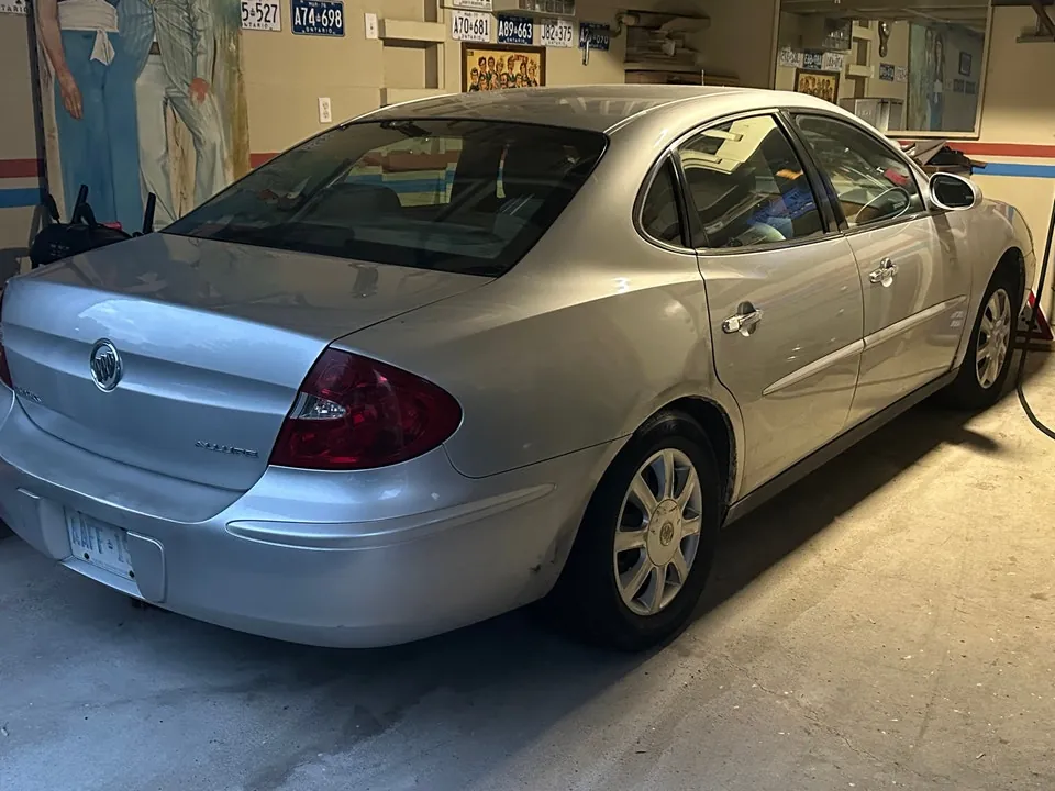 Buick Allure 2005 photo 3