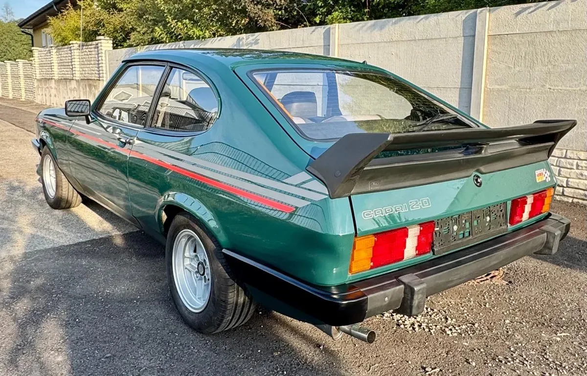 Ford Capri 1982 photo 3