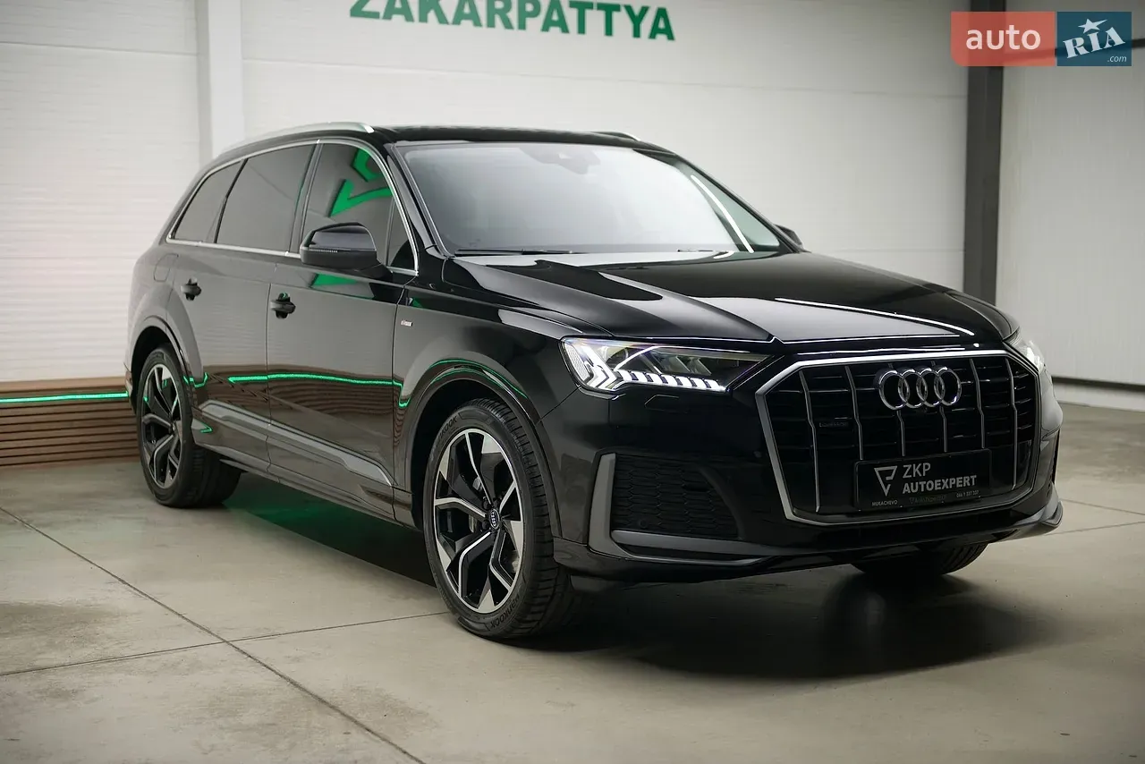 Audi Q7 2021 photo 5