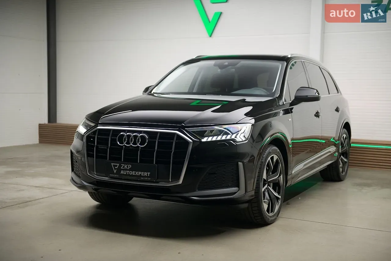 Audi Q7 2021 photo 4