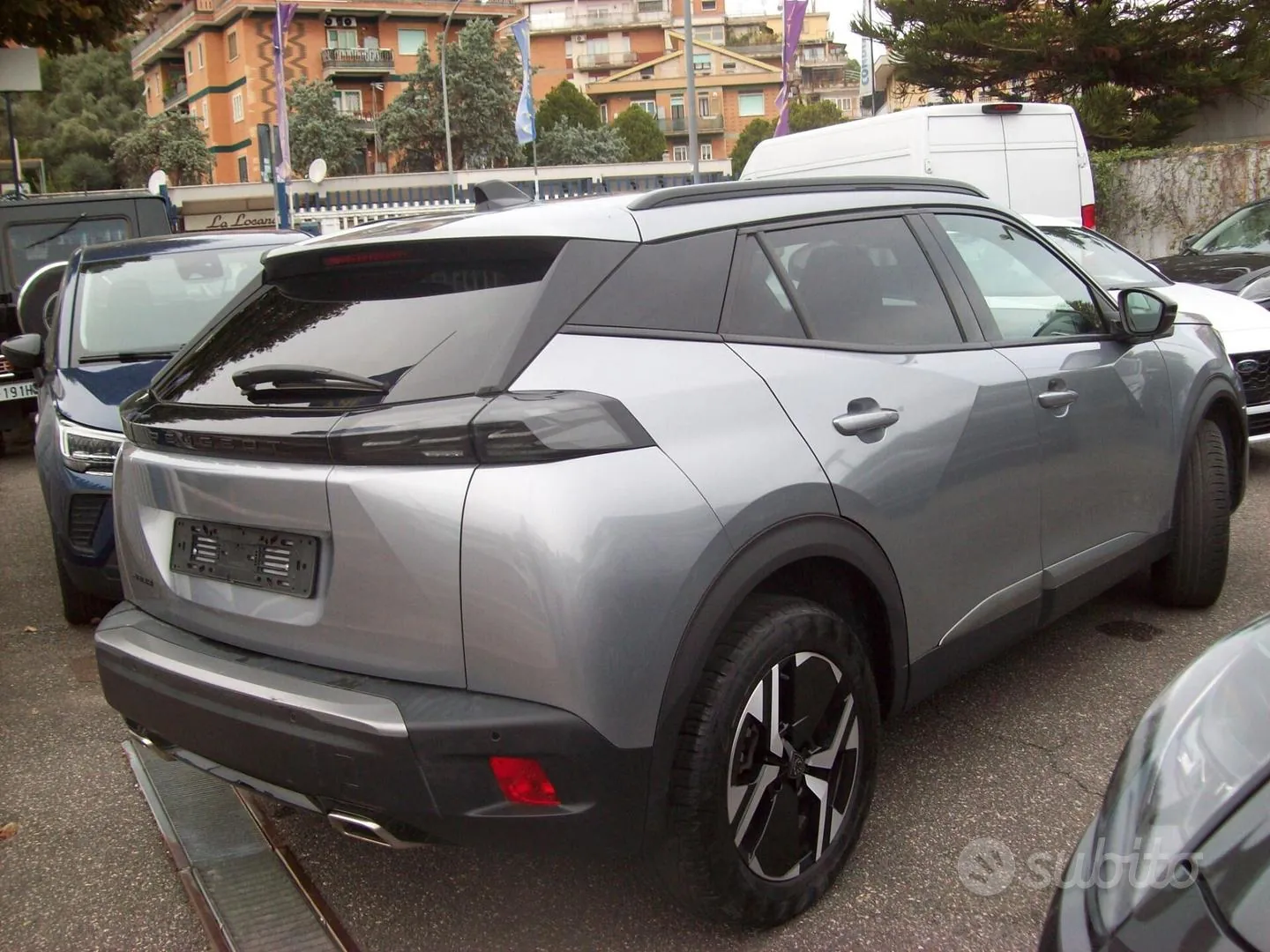 Peugeot 2008 2024 photo 3