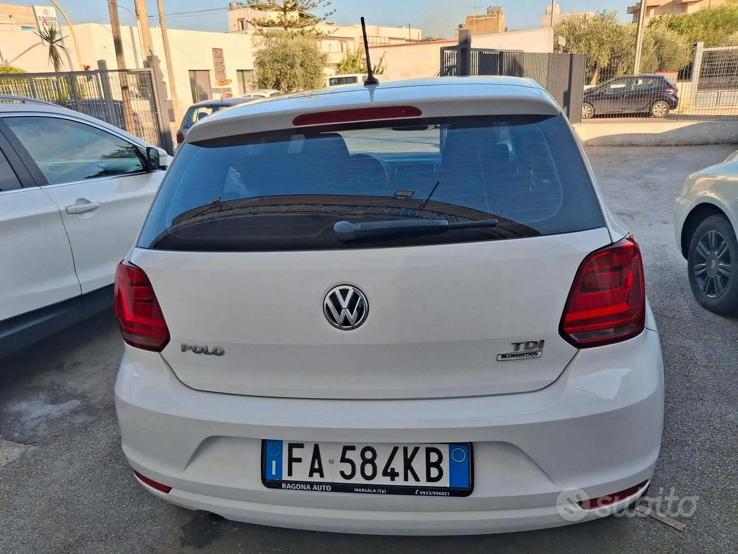 Volkswagen Polo 2015 photo 3