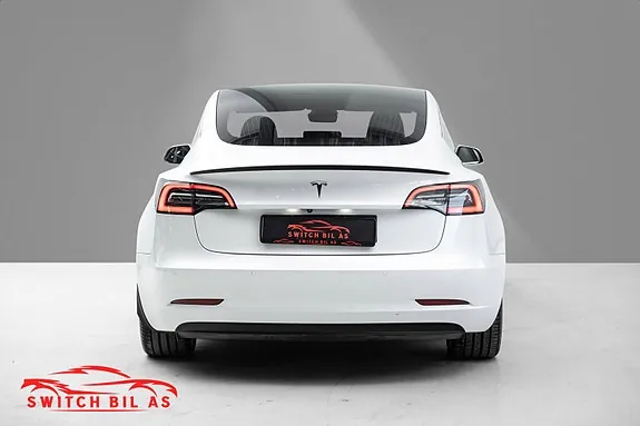 Tesla Model 3 2020 photo 5