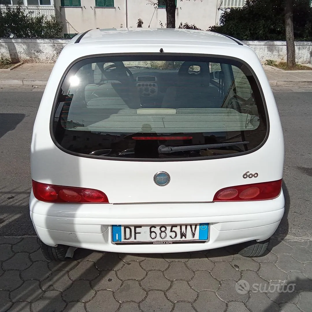 Fiat 600 2007 photo 2