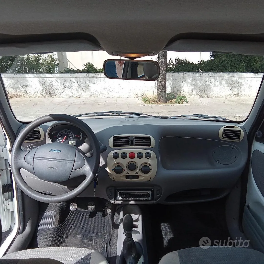 Fiat 600 2007 photo 4