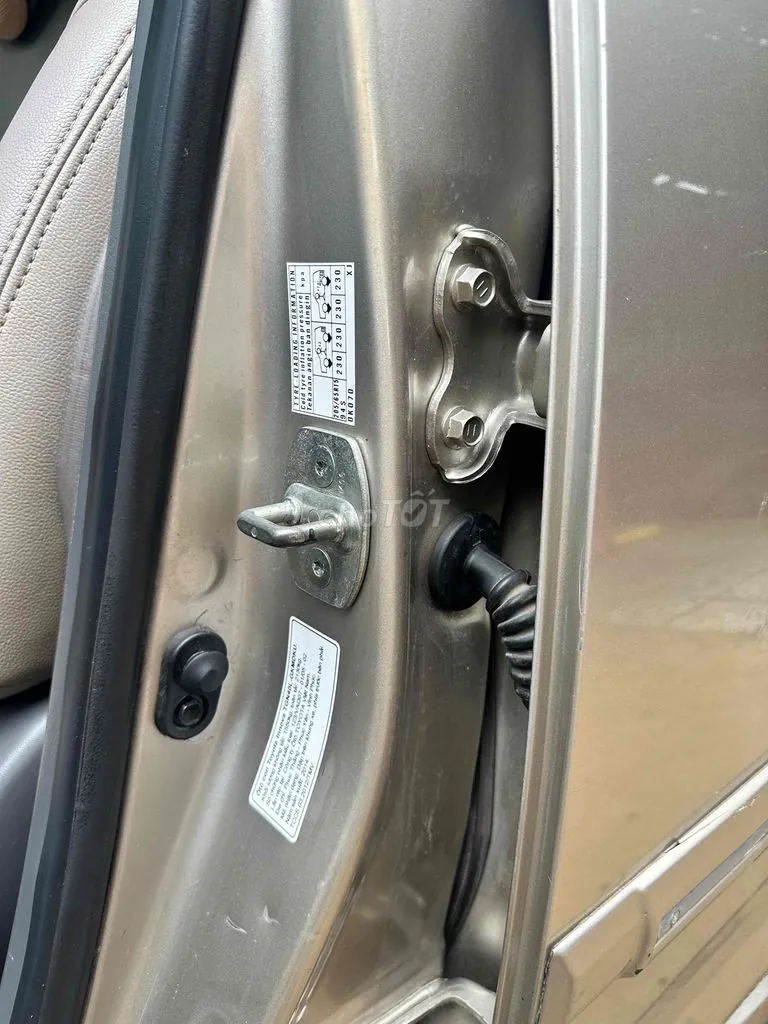 Toyota Innova 2014 photo 5
