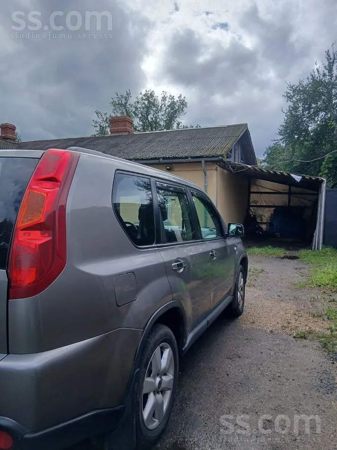 Nissan X-Trail 2008 photo 2