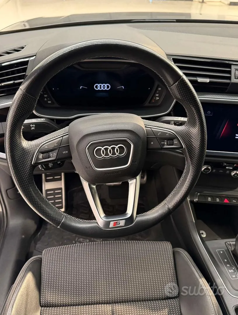 Audi Q3 2022 photo 5