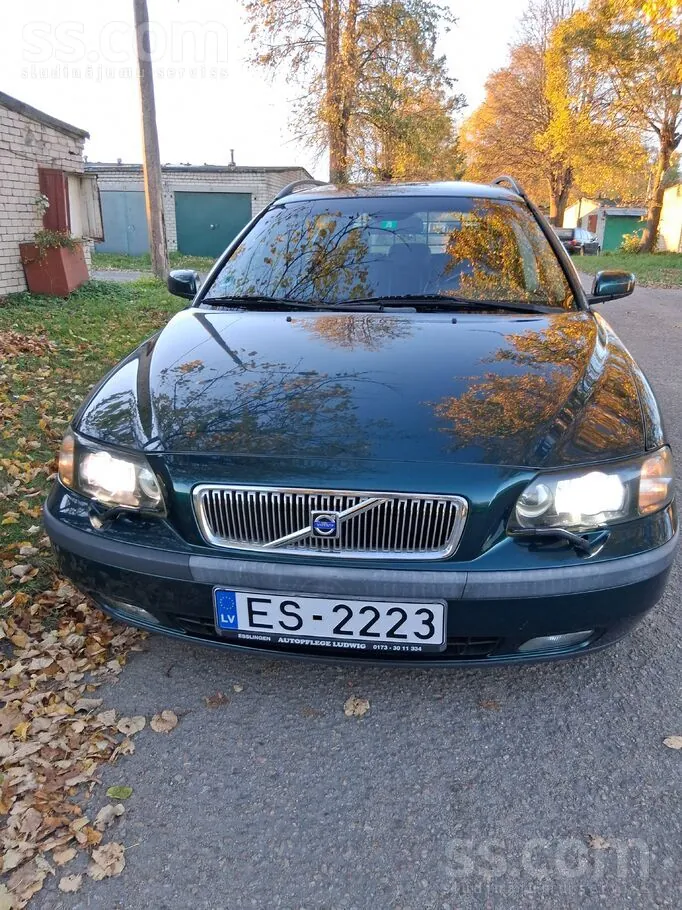 Volvo V70 2003 photo 3