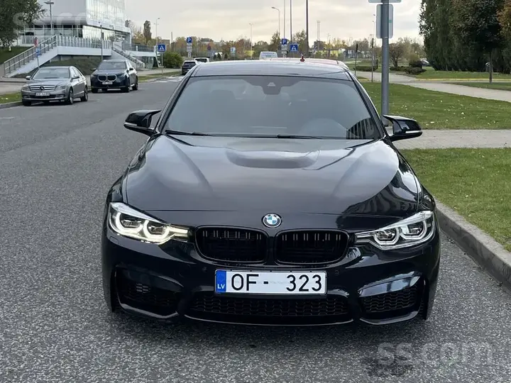 BMW 335