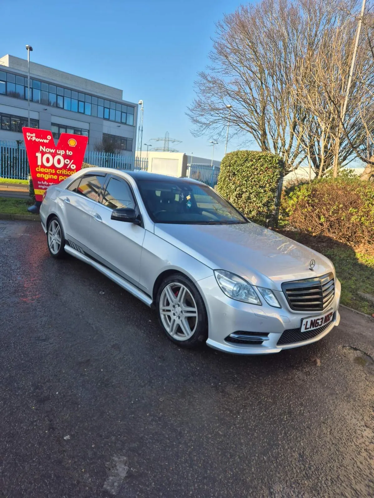 Mercedes-Benz E-Class 2013 photo 2