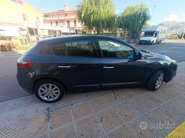 Renault Megane 2009 photo 3