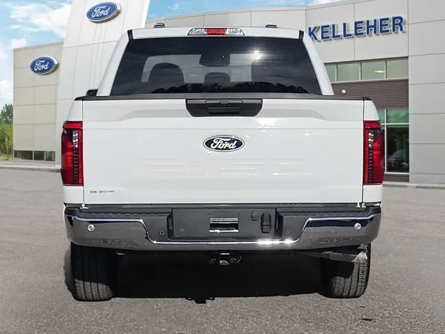 Ford F-150 2025 photo 3