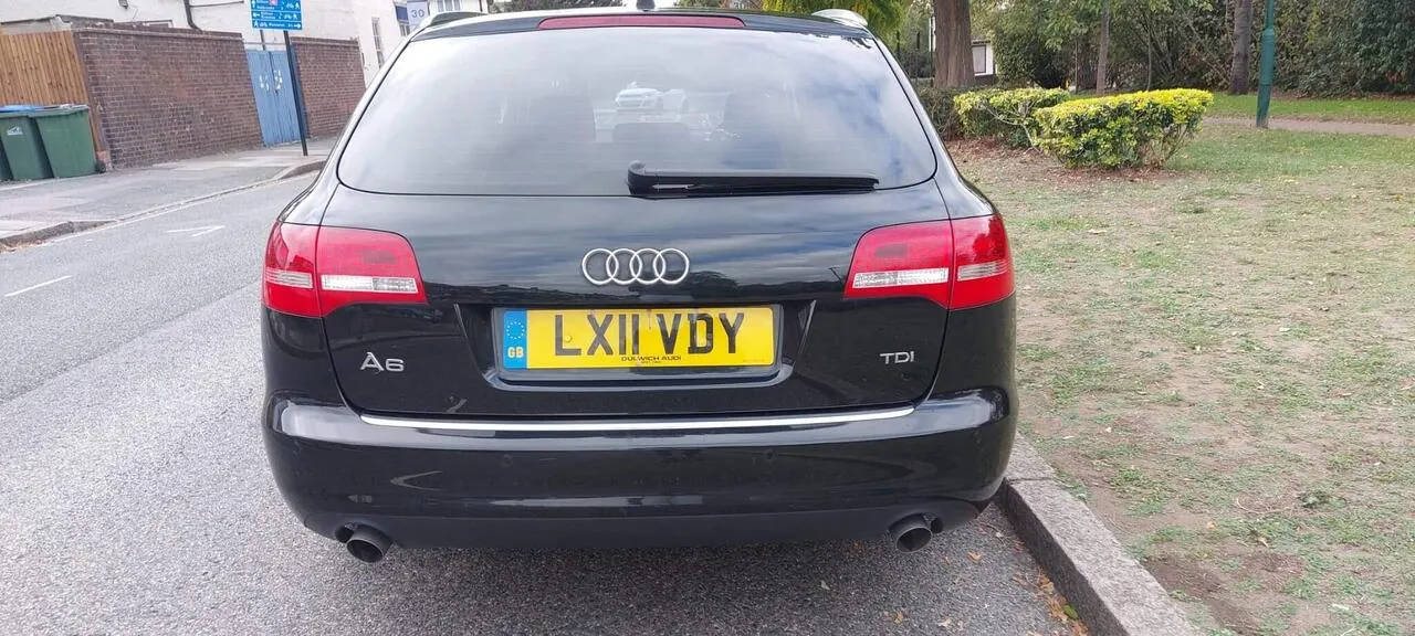 Audi A6 Avant 2011 photo 5