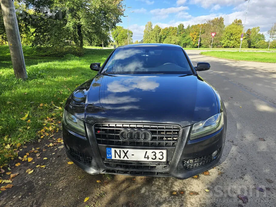 Audi A5 2009 photo 2