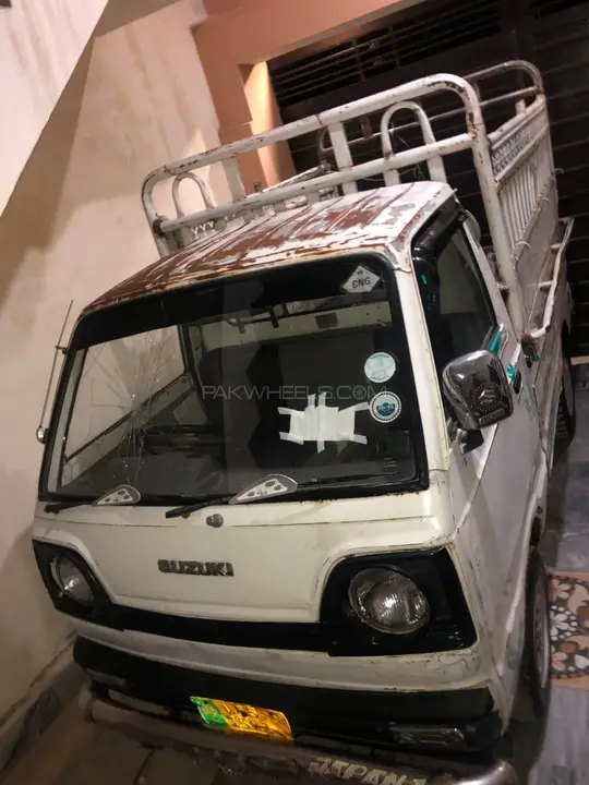 Suzuki Ravi