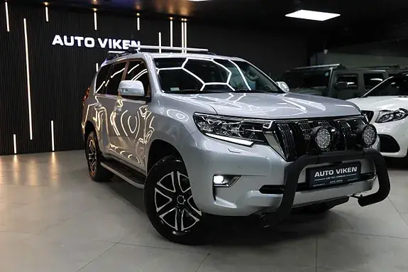 Toyota Land Cruiser 2020 photo 2