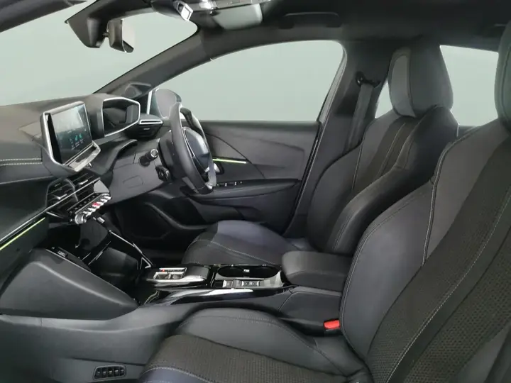 Peugeot E-208 2022 photo 4