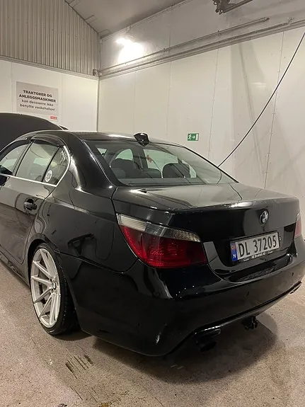 BMW 520D 2006 photo 4