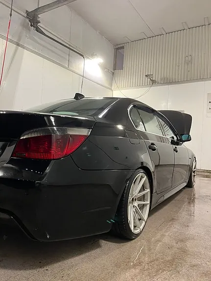 BMW 520D 2006 photo 2