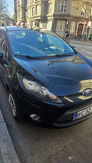 Ford Fiesta 2012 photo 3