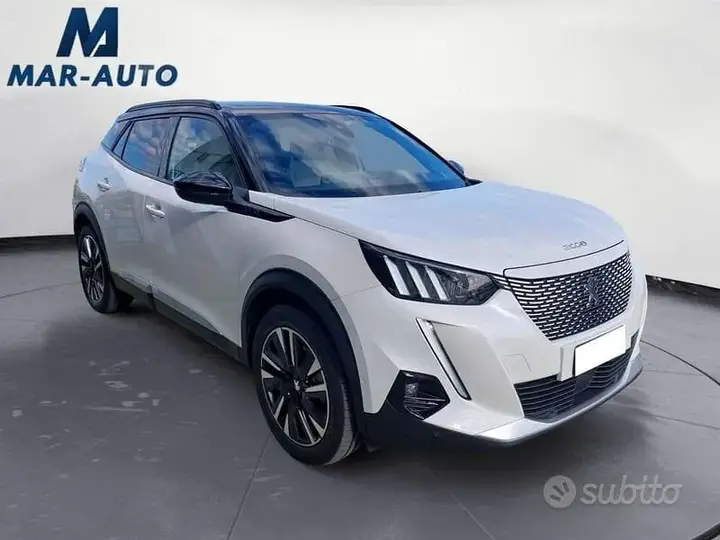 Peugeot 2008 2021 photo 4
