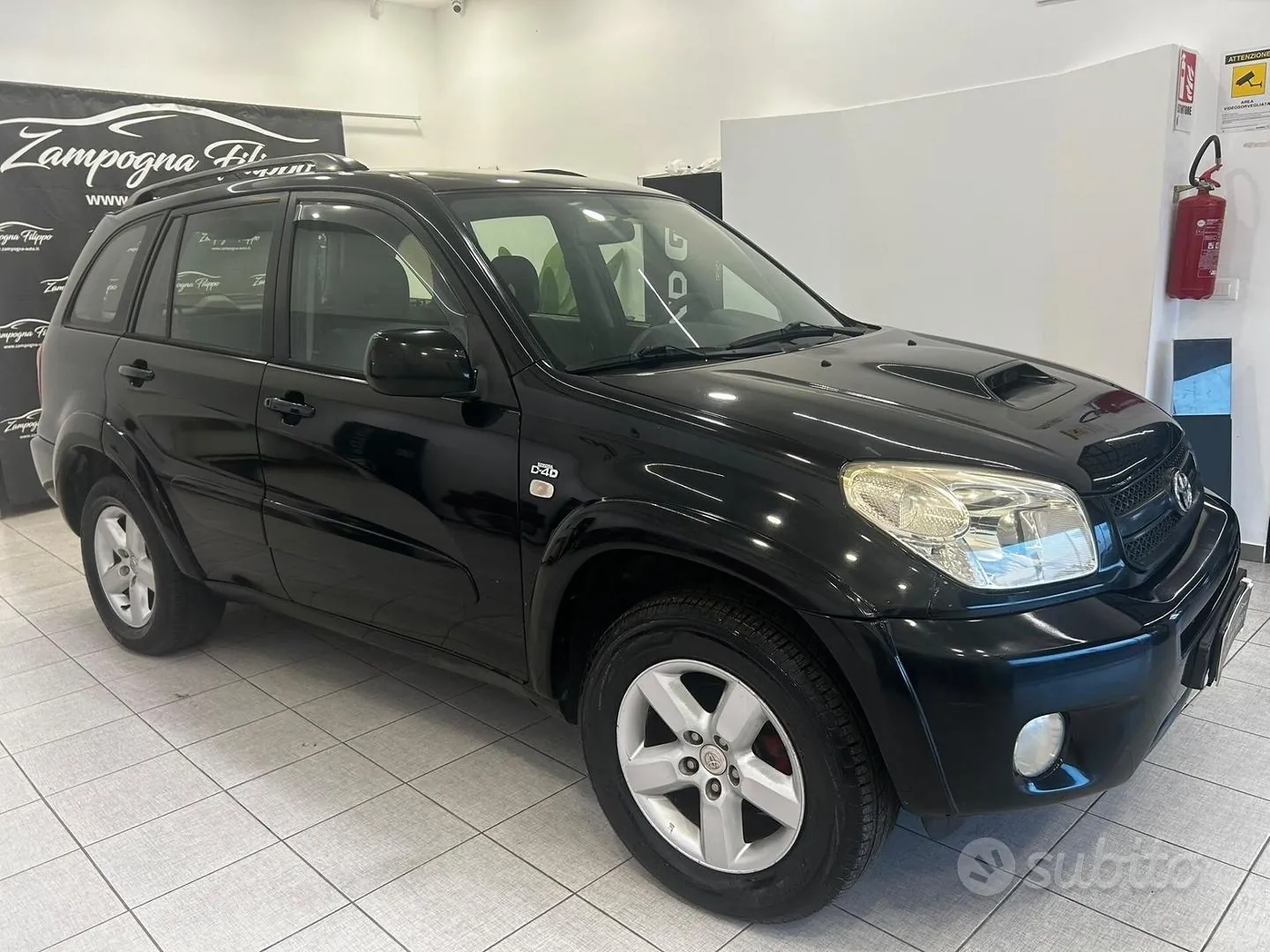 Toyota Rav4 2004 photo 3