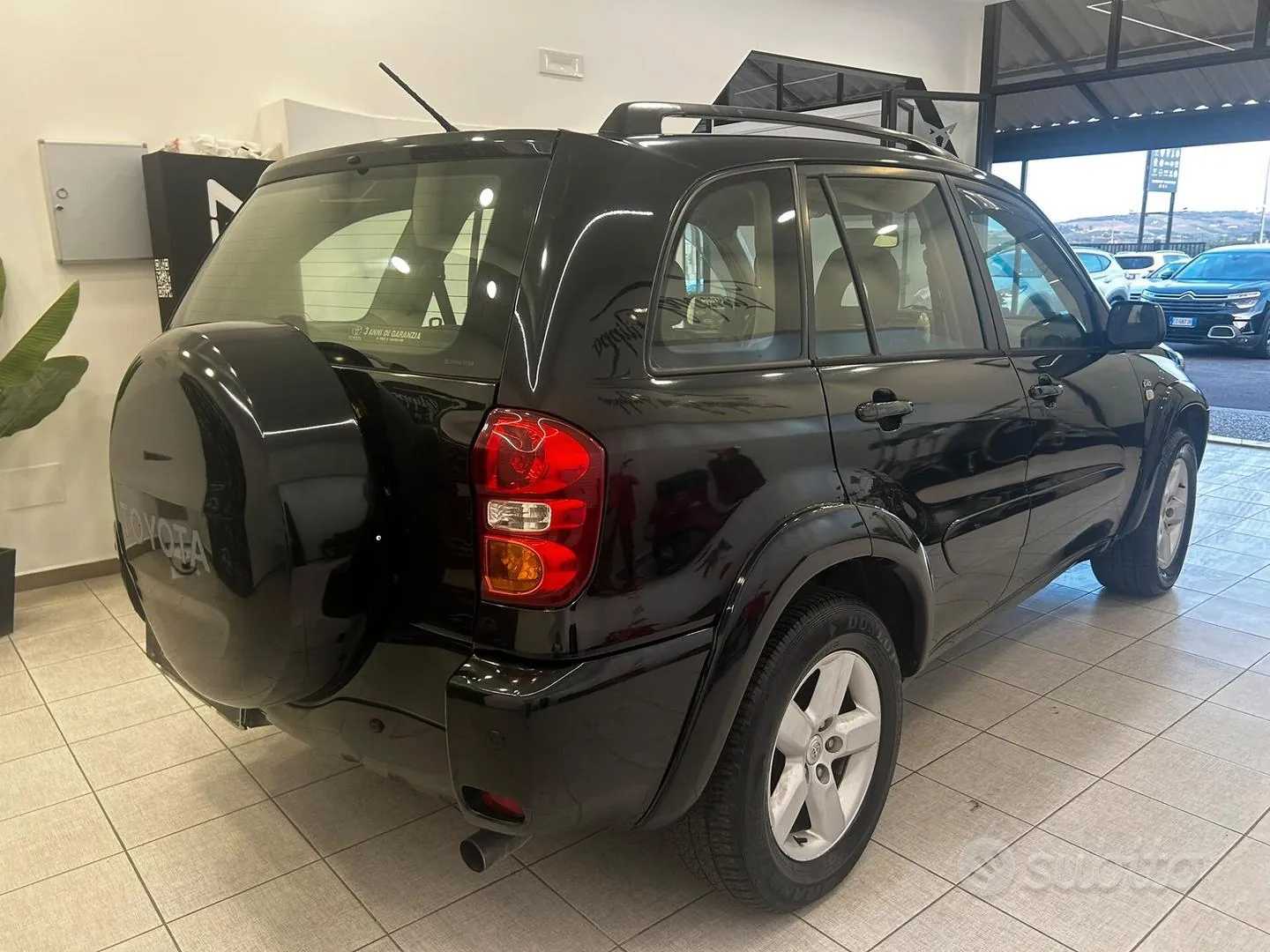 Toyota Rav4 2004 photo 4