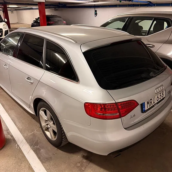 Audi A4 2011 photo 5