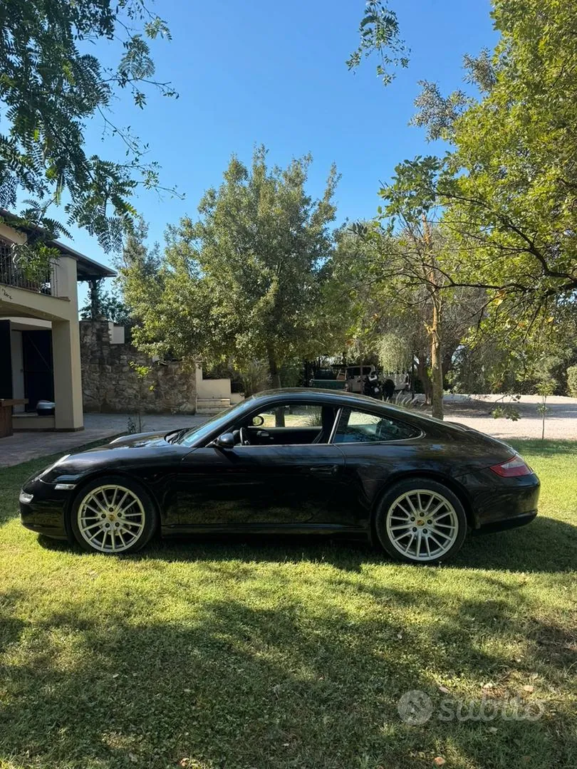 Porsche 911 2006 photo 2