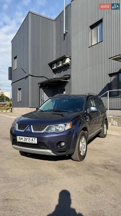 Mitsubishi Outlander 2008 photo 2