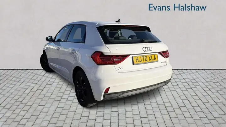 Audi A1 2020 photo 2