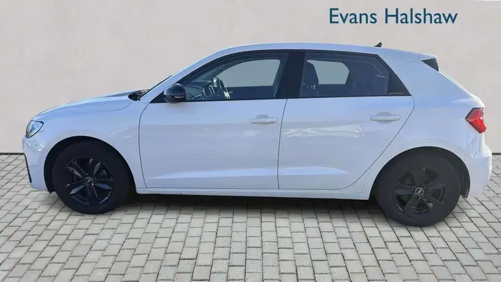 Audi A1 2020 photo 3