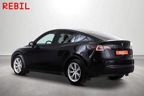 Tesla Model Y 2023 photo 5