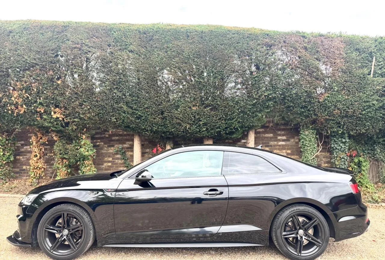 Audi A5 2017 photo 3