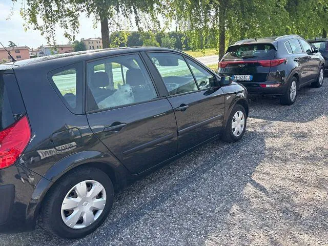 Renault Espace 2009 photo 3