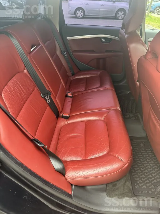 Volvo V70 2009 photo 3