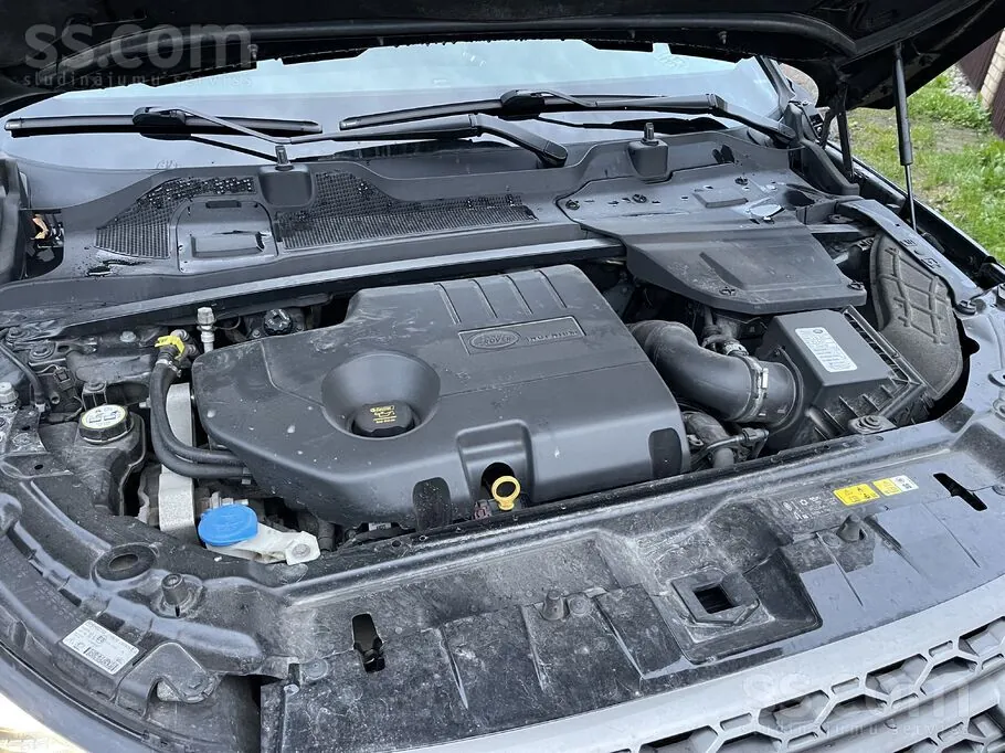 Land Rover Discovery Sport 2018 photo 4