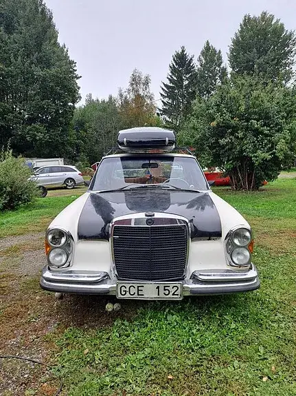 Mercedes-Benz 280 S 1970 photo 2