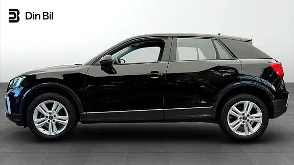 Audi Q2 2023 photo 2
