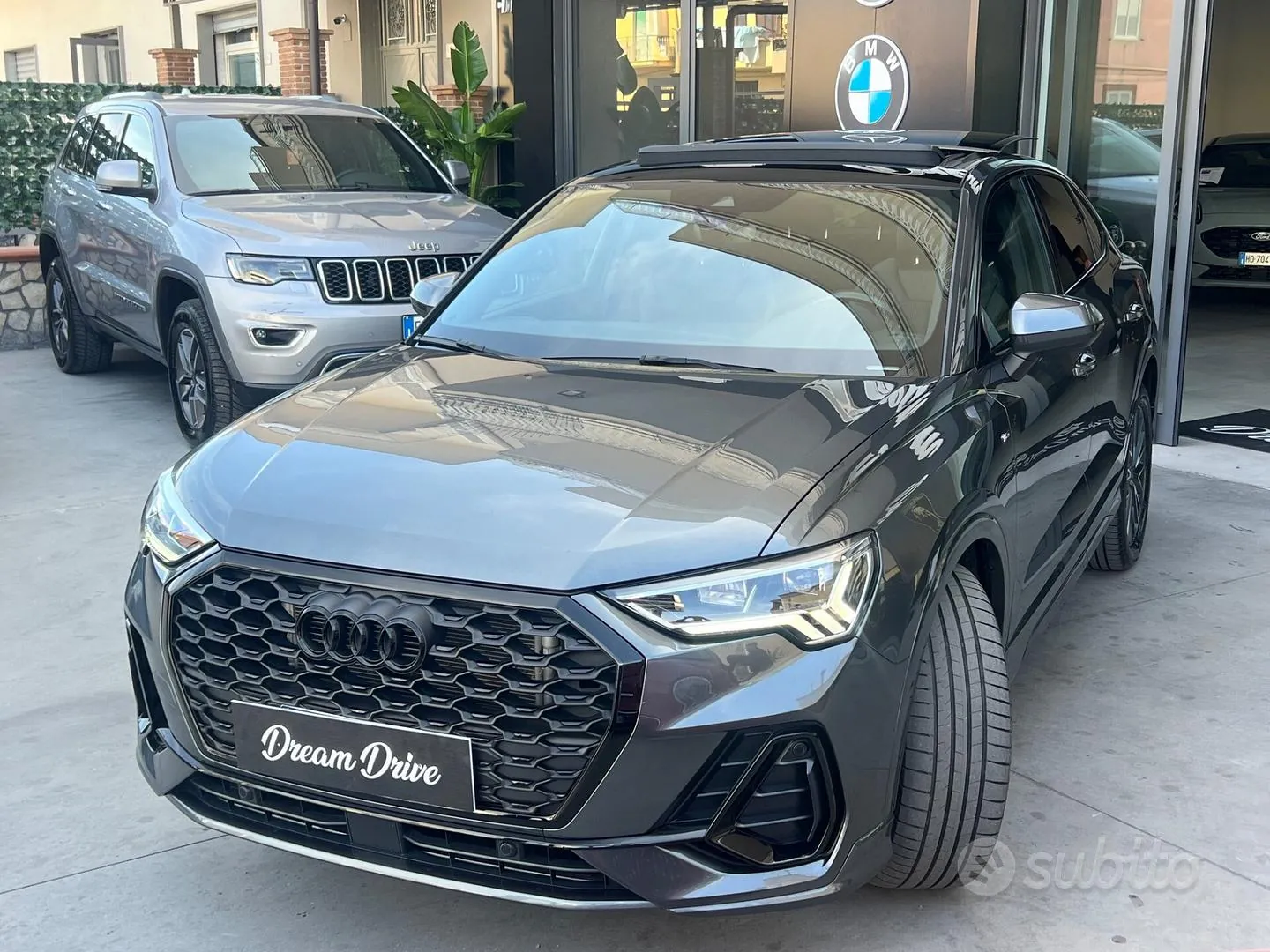 Audi Q3 2023 photo 3