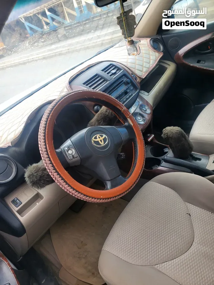 Toyota Rav4 2009 photo 3