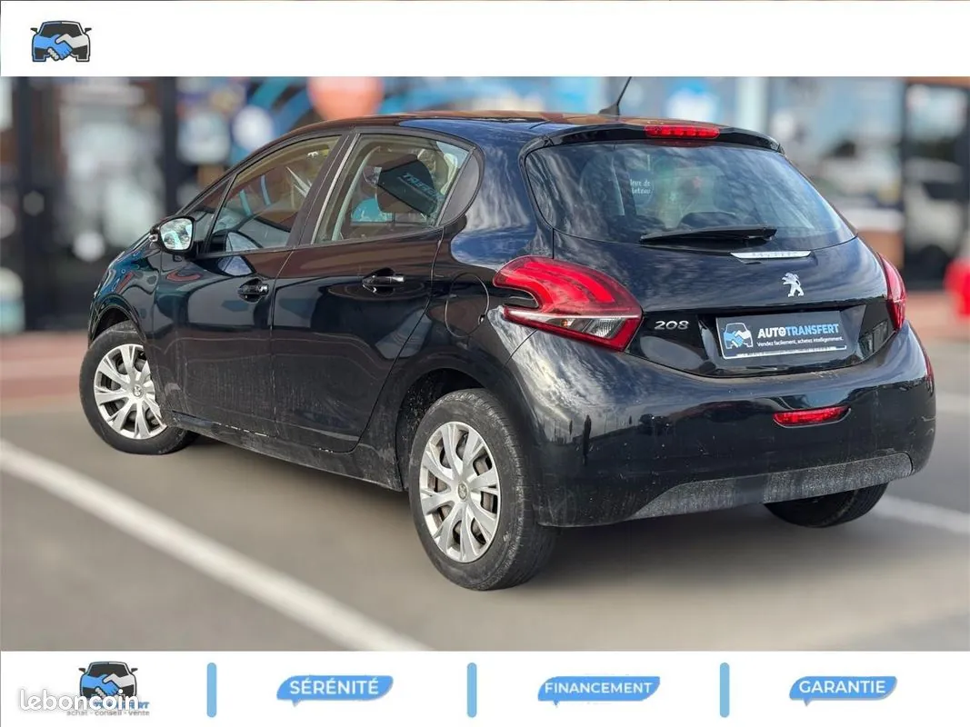Peugeot 208 2018 photo 5