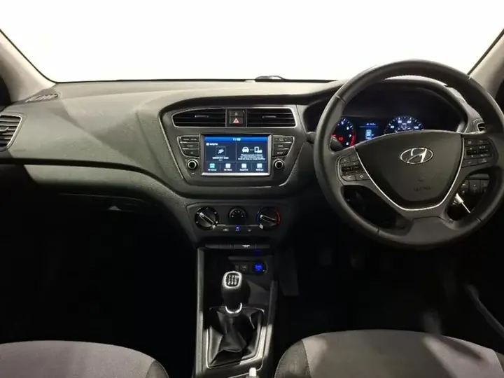 Hyundai I20 2020 photo 3