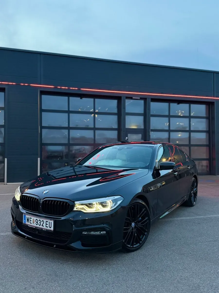 BMW 5 Series 2017 photo 2