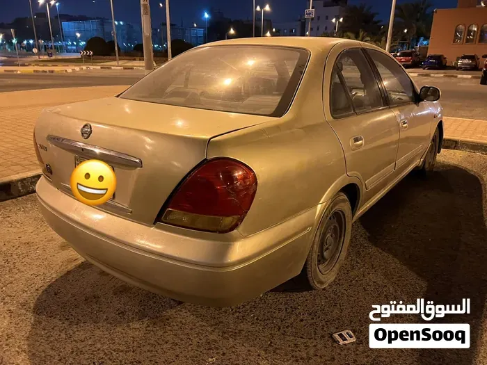 Nissan Sunny 2005 photo 4