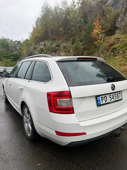Skoda Octavia 2014 photo 4